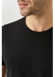 mmetalic تي شيرت رجالي متعدد الألوان بقصة عادية وقصة مريحة ورقبة دائرية، عبوة من 5 تيشيرتات أساسية