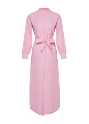  Modest فستان قميص منسوج باللون الوردي مع حزام وأزرار TCTSS24EB00127