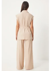 Happiness İstanbul طقم بالازو محبوك بلون كريمي للنساء - سترة بحزام BY00055