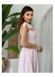 Julidress فستان ميدي بتفاصيل مشد مزين بنقشة الزهور ومطويات مميزة