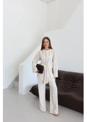 Laluvia طقم بنطلون بلوزة ببروش ذهبي طبيعي - 8759