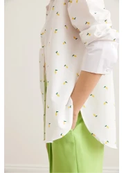 Olalook قميص منسوج بوي فريند مطبوع بالليمون الأبيض للنساء GML- 19001299