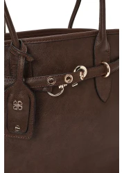 Derimod حقيبة كتف كلاسيكية بنية اللون للنساء 25SBD 248118