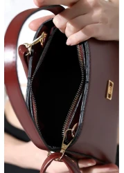 Moda Lime Women's Mini Box Strap Hand and Shoulder Bag