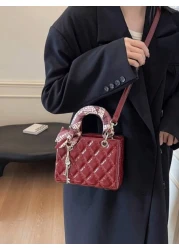 The New Fashion Classic Pu Waterproof Fabric Was Quilted And Embroidered With Diamond Shape Design With Small Fragrance And Ladies Style Metal Pattern Decoration Design And The Double Handle Portable