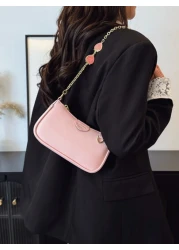 حقيبة كتف على شكل باجيت من قماش PU مقاوم للماء ذات لون أحادي كلاسيكي بتصميم جوكر، مزينة بسلسلة معدنية بشكل فراو