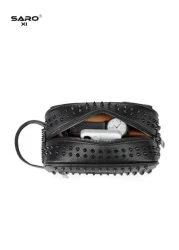 saroxi حقيبة كتف سوداء كبيرة السعة للرجال، حقيبة رسول مع نقوش مانعة للخدش ومقاومة للتلف، مناسبة للتنقل، بتصميم ب