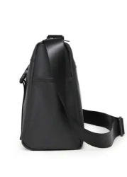  Statement Men s Tote Bag Blend Of Style And Function For Travel Enthusiasts