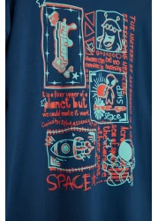  Collection تي شيرت قطني مطبوع كبير الحجم باللون الأزرق الداكن - TMNSS23TS00168