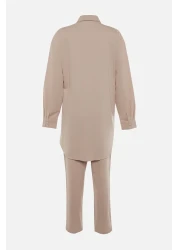  Modest طقم قميص وبنطلون بيج - تفاصيل الجيب، إغلاق سريع TCTAW22US0013