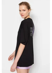  Collection Black 100% Cotton Front and Back Butterfly Printed Oversize/Wide Pattern Knitted T-Shirt TWOSS23TS00188