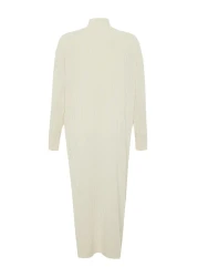  Modest فستان تريكو بياقة حجرية TCTAW24EB00015