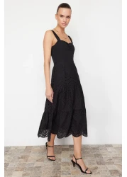  Collection فستان أسود منسوج مبطن بخصر متوسط الطول TWOSS23EL00156