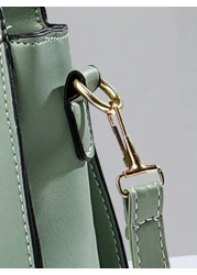 Lightweight Business Casual Simple Zipper Shoulder Bag Solid Color Shoulder Bag For Women Large Capacity Simple Design With Hardware Decoration Fashionable For Students Shopping Suitable For Teen Fema