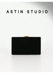 حقيبة سهرة كلاسيكية للنساء بلون أبيض ذات إبزيم معدني بزخرفة ورقة، حقيبة مناسبة للسهرات والحفلات والزفاف