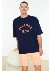  Collection تي شيرت أزرق داكن كبير الحجم مطبوع عليه مدينة - 100% قطعة TMNSS22TS0304