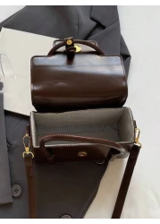 New Autumn And Winter Solid Color Handbag Niche Design Fashionable Letter Versatile Crossbody Bag Classic Atmospheric Adjustable Shoulder Strap Shoulder Bag Suitable For Dating Going Out Shopping And