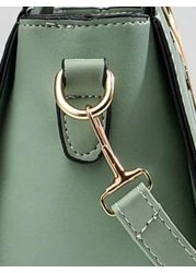 Lightweight Business Casual Simple Zipper Shoulder Bag Solid Color Shoulder Bag For Women Large Capacity Simple Design With Hardware Decoration Fashionable For Students Shopping Suitable For Teen Fema