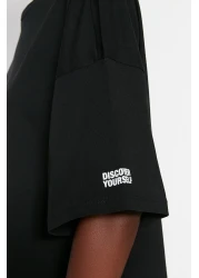  Collection Black 100% Cotton Slogan Printed Oversize/Wide Fit Crew Neck Knitted T-Shirt TWOSS23TS00183