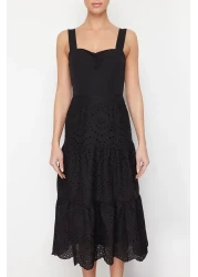  Collection فستان أسود منسوج مبطن بخصر متوسط الطول TWOSS23EL00156